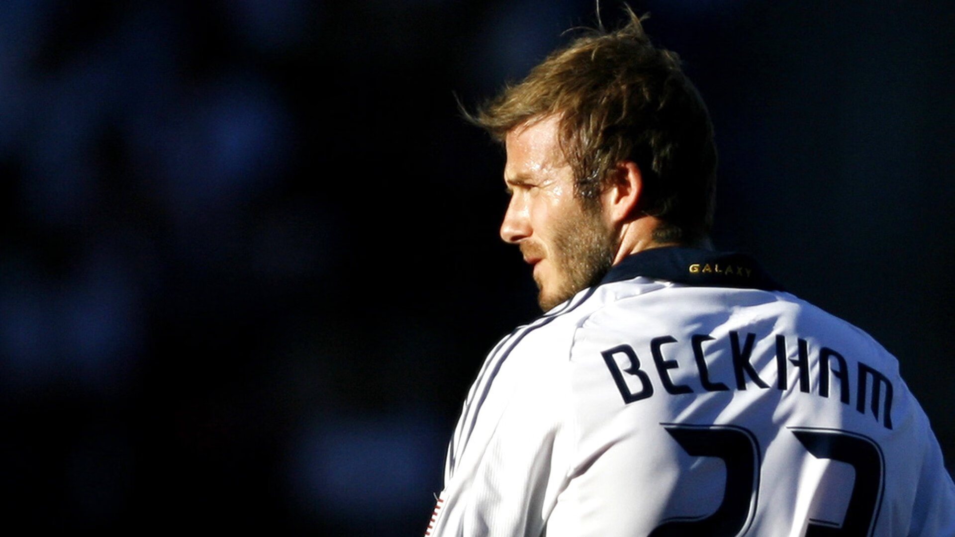 塞内加尔打穿伊朗防线，金玟哉全程高能输出展现亚洲后卫新高度